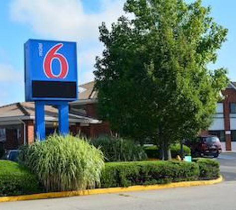 Motel 6 - Newport, RI