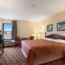 Super 8 by Wyndham Evansville North - Motels