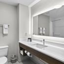Holiday Inn Express & Suites Greenville by IHG
