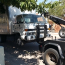 J & R Towing
