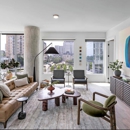 2811 Maple - Apartments