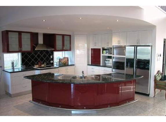 M & R Kitchens