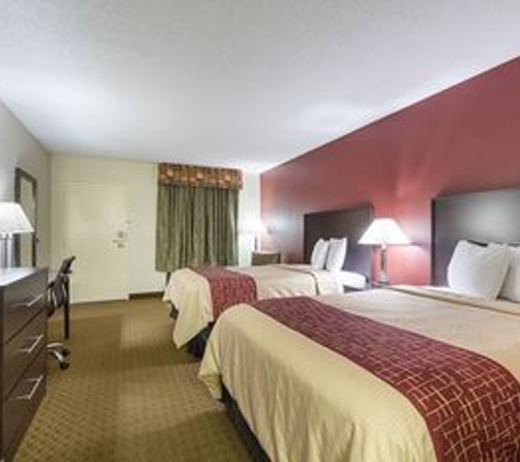 Red Roof Inn - Addison, TX