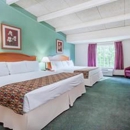 Days Inn & Suites by Wyndham Lexington - Motels