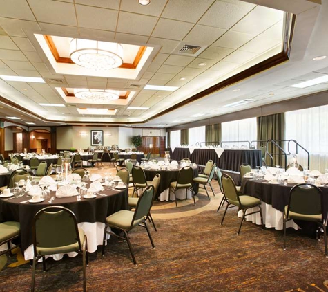 Embassy Suites by Hilton Greensboro Airport - Greensboro, NC