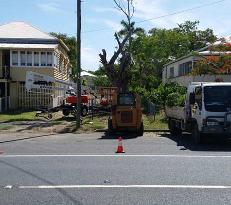 Barlows Tree Services - Frenchville, QLD