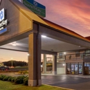 SureStay by Best Western Lenoir City - Hotels