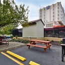 Comfort Inn & Suites Alexandria Van Dorn Street - Motels