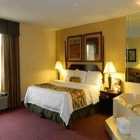 Super 8 by Wyndham Lamar