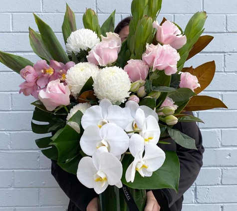 YOUR FLORAL INDULGENCE - Penrith, NSW