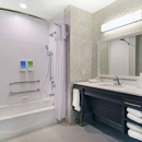 Home2 Suites by Hilton Beloit - Hotels