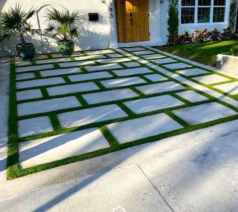 LA Turf & Paver - West Palm Beach, FL