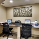 Best Western Plus University Inn & Suites - Hotels