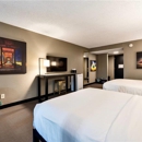 The Highlander Hotel - Iowa City, Coralville - Lodging