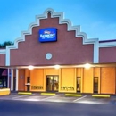 Baymont Inn & Suites - Hotels