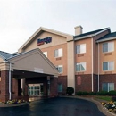 Fairfield Inn & Suites - Hotels