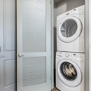 Pearl Dadeland - Apartments