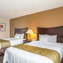 Comfort Inn & Suites Pacific - Auburn - Motels