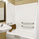 Days Inn by Wyndham Bernalillo - Hotels