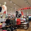 UNIQLO Bellevue Collection - Clothing Stores