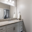 Prairie Lakes Apartments - Apartments