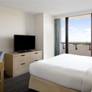 Embassy Suites by Hilton Tampa Airport Westshore - Hotels