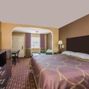 Super 8 by Wyndham Lake Charles Northeast - Hotels