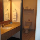 Bumbleberry Inn - Lodging