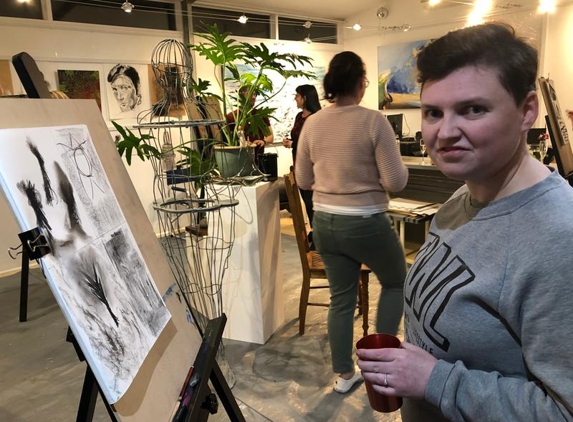 Adelaide Art Classes - Largs North, SA. ME, having lots of fun experimenting with different tools and styles