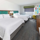 Hampton Inn & Suites Dallas/Cockrell Hill I-30 - Hotels
