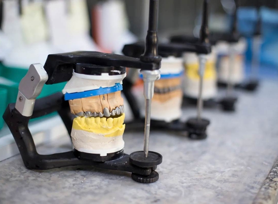 Keillor Ray Dental Laboratories