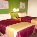 Columbus Inn & Suites - Hotels