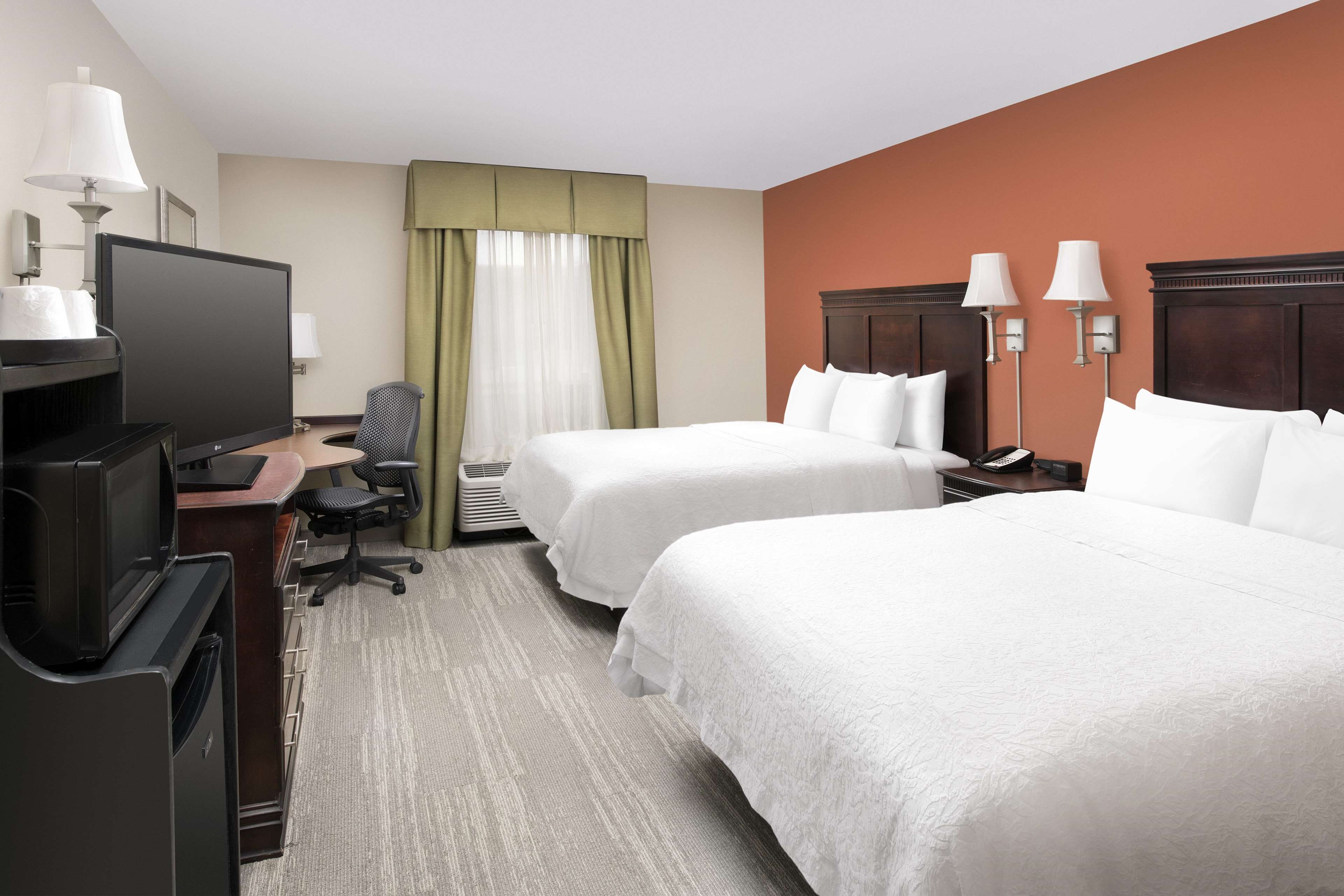 Hampton Inn Lenoir City 585 Fort Loudoun Medical Center Dr Lenoir