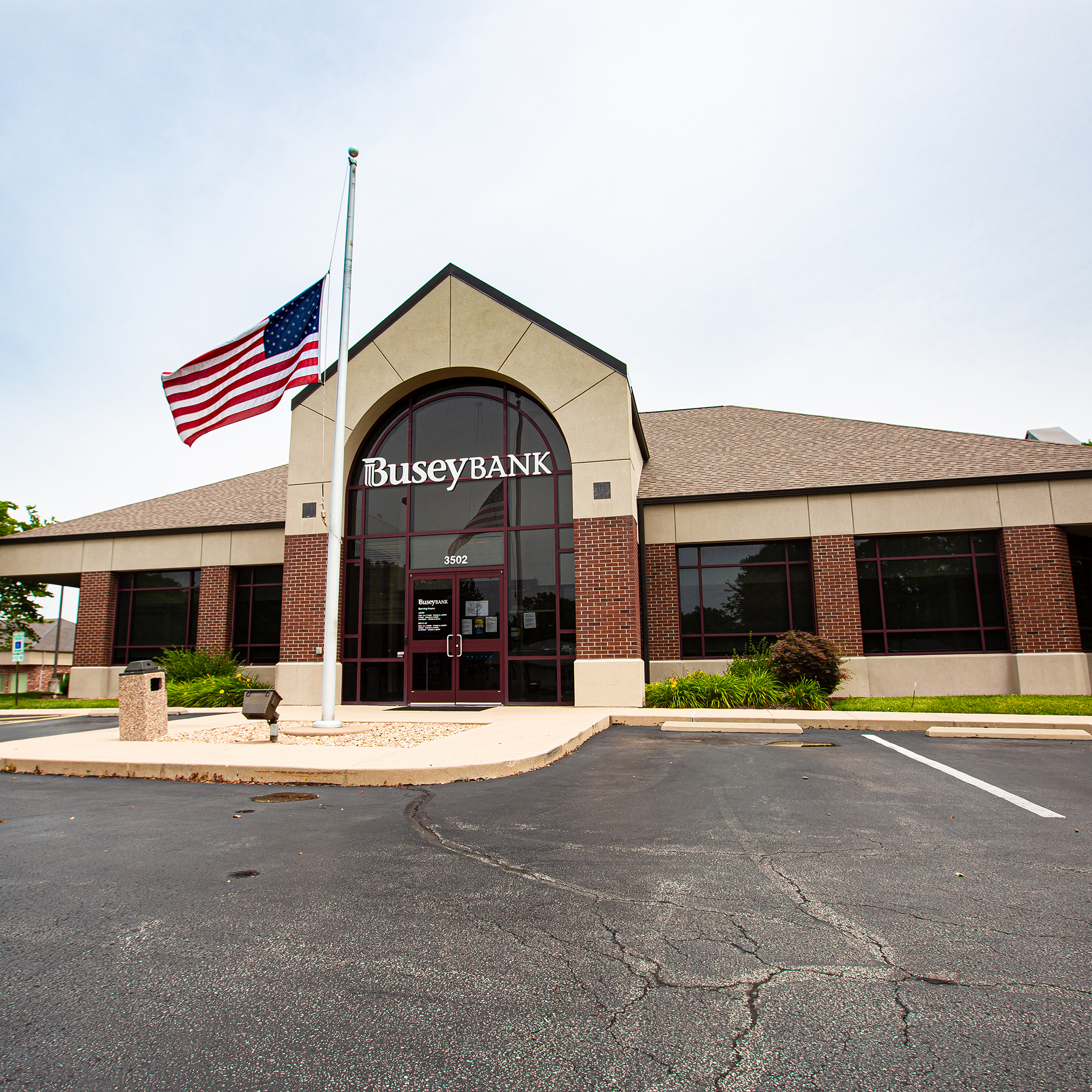 Busey Bank - Granite City, IL 62040