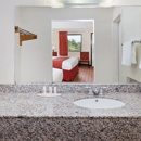Hotel Bo, a Days Inn by Wyndham Chattanooga Downtown - Hotels