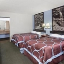Super 8 by Wyndham Kingston - Hotels