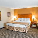 Quality Inn & Suites On The River - Motels