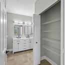 Fox Ridge & Lakeview Park Apartments - Apartments