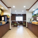 Fairfield Inn & Suites