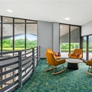 Spark by Hilton Lexington Hamburg - Hotels