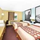 Super 8 by Wyndham Crete - Hotels