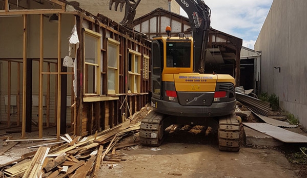 SJR Demolition & Earthmovin - Horsham, VIC