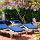 Benchmark Inn - Bed & Breakfast & Inns