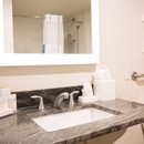 Hampton Inn & Suites Seattle-Downtown - Hotels