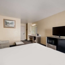 SureStay by Best Western Wells - Hotels