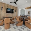 Ascend Crossroads - Apartments