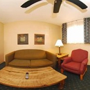 Days Inn & Suites by Wyndham Llano - Hotels