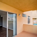 Los Robles Apartments - Apartments