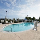 Comfort Suites Myrtle Beach Central - Motels