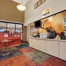 Days Inn by Wyndham Buena Park - Motels